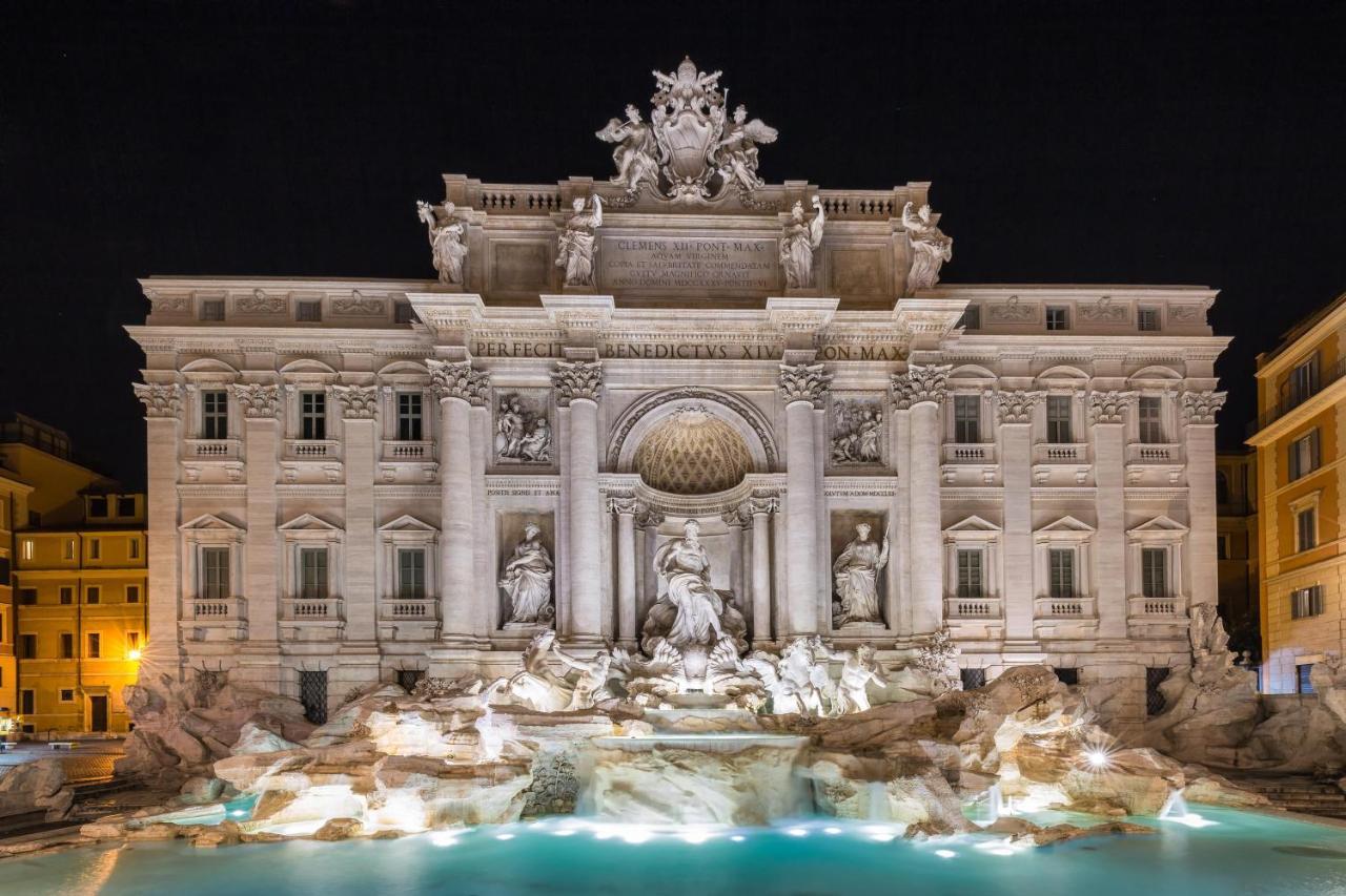 Palace Fontana Di Trevi Home Rome Exterior photo
